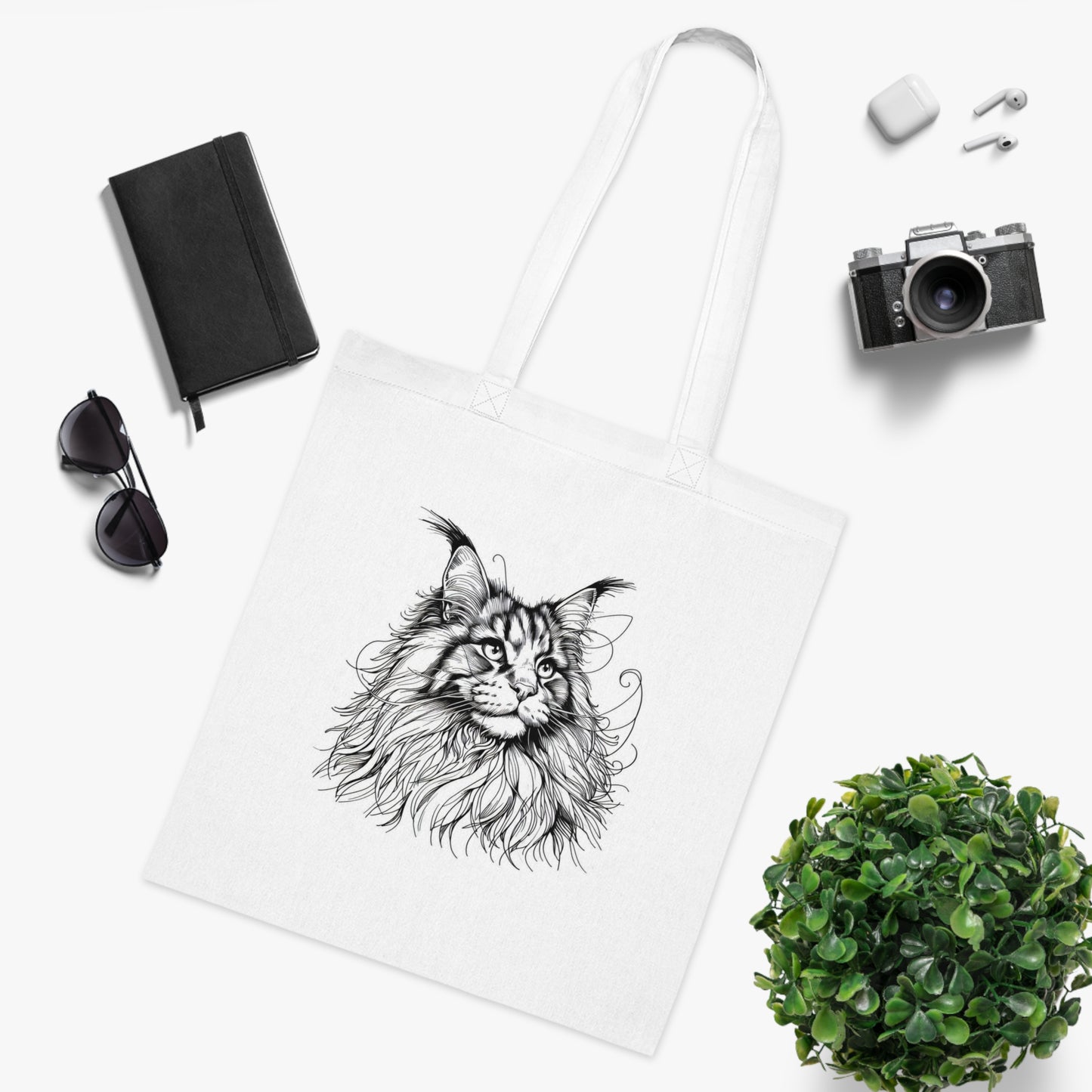 Magnificent Maine Coon Cat Cotton Tote Bag
